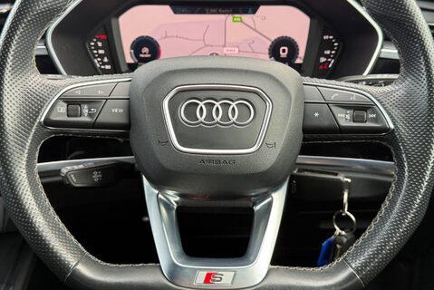 Audi Q3 2.0TDI [150] S LINE BLACK EDITION MANUAL 37