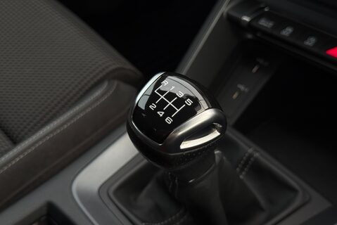 Audi Q3 2.0TDI [150] S LINE BLACK EDITION MANUAL 35