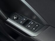 Audi Q3 2.0TDI [150] S LINE BLACK EDITION MANUAL 43