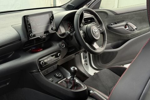 Toyota Yaris 1.6T [257] GR-Y CIRCUIT 27