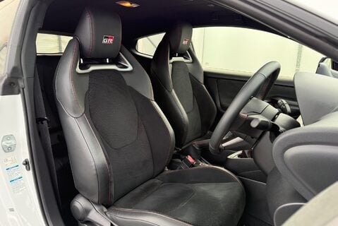 Toyota Yaris 1.6T [257] GR-Y CIRCUIT 15