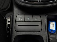 Ford Puma ST 1.5T [198] MANUAL 32