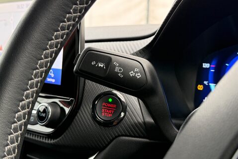 Ford Puma ST 1.5T [198] MANUAL 35