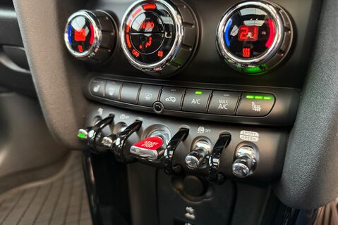 Mini Hatch COOPER S SPORT 2.0T[180] Automatic 22