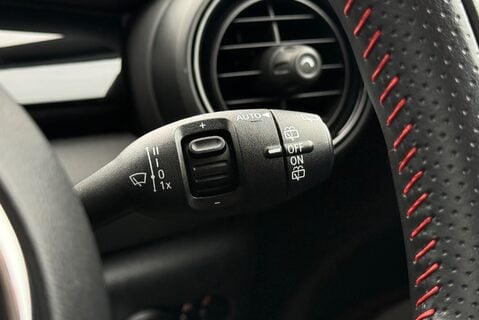Mini Hatch COOPER S SPORT II 2.0L [190] Automatic 36