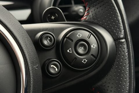 Mini Hatch COOPER S SPORT II 2.0L [190] Automatic 35