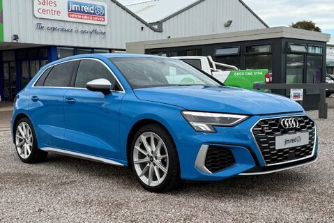 Audi A3 S3 2.0TFSI [306] QUATTRO S-TRONIC 6