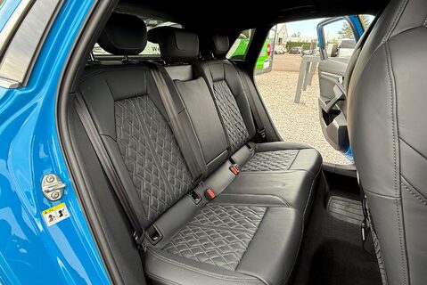 Audi A3 S3 2.0TFSI [306] QUATTRO S-TRONIC 9