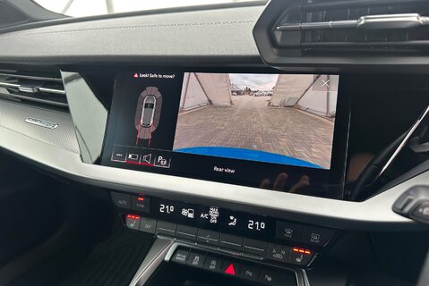 Audi A3 S3 2.0TFSI [306] QUATTRO S-TRONIC 35