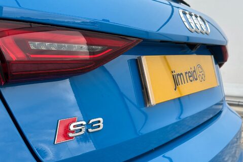 Audi A3 S3 2.0TFSI [306] QUATTRO S-TRONIC 16