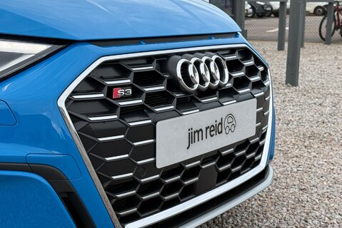 Audi A3 S3 2.0TFSI [306] QUATTRO S-TRONIC 8