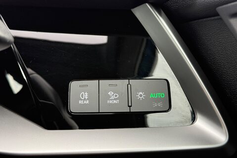 Audi A3 S3 2.0TFSI [306] QUATTRO S-TRONIC 39