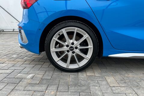 Audi A3 S3 2.0TFSI [306] QUATTRO S-TRONIC 11
