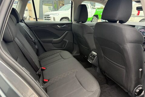 Skoda Kamiq SE 1.0TSI [110] 10