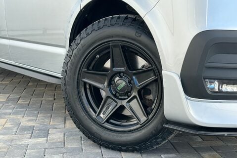Volkswagen Transporter T30 TDI P/V HIGHLINE 4MOTION DSG 11