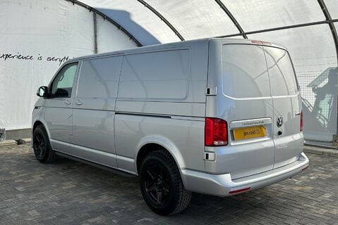 Volkswagen Transporter T30 TDI P/V HIGHLINE 4MOTION DSG 9