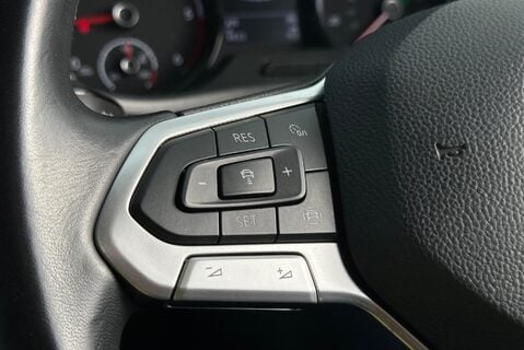Volkswagen Transporter T30 TDI P/V HIGHLINE 4MOTION DSG 20