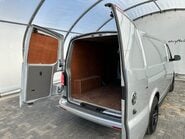 Volkswagen Transporter T30 TDI P/V HIGHLINE 4MOTION DSG 13