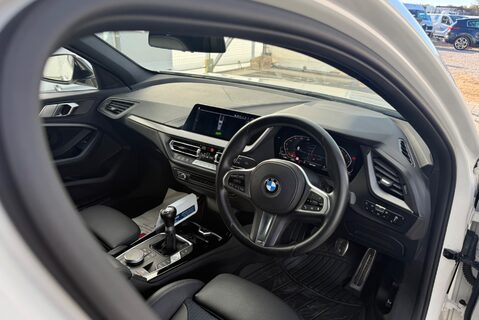BMW 1 Series 118I M SPORT 11