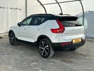 Volvo XC40 T3 R-DESIGN PRO 11