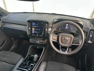 Volvo XC40 T3 R-DESIGN PRO 14
