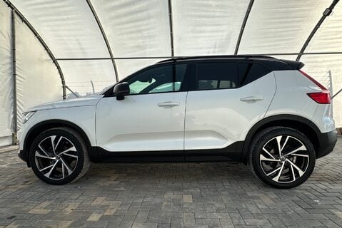 Volvo XC40 T3 R-DESIGN PRO 20