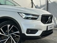Volvo XC40 T3 R-DESIGN PRO 8