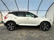 Volvo XC40 T3 R-DESIGN PRO 21