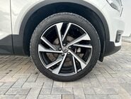 Volvo XC40 T3 R-DESIGN PRO 25