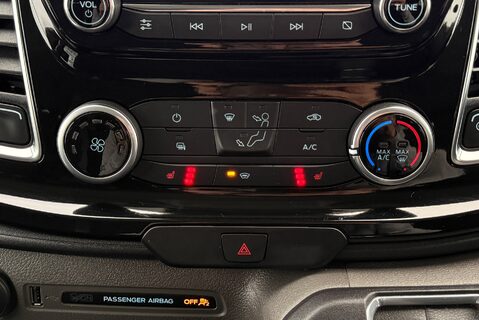 Ford Transit Custom 320 LIMITED 2.0 DCIV ECOBLUE [170] AUTOMATIC 27