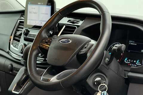 Ford Transit Custom 320 LIMITED 2.0 DCIV ECOBLUE [170] AUTOMATIC 23