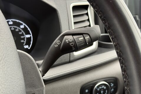 Ford Transit Custom 320 LIMITED 2.0 DCIV ECOBLUE [170] AUTOMATIC 34