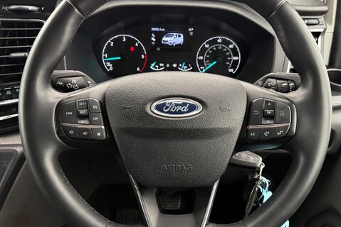 Ford Transit Custom 320 LIMITED 2.0 DCIV ECOBLUE [170] AUTOMATIC 30