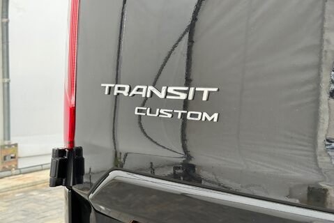 Ford Transit Custom 320 LIMITED 2.0 DCIV ECOBLUE [170] AUTOMATIC 19