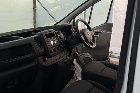 Nissan NV300 2.0L DCI [120] ACENTA L2H1 MANUAL 15