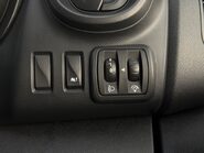 Nissan NV300 2.0L DCI [120] ACENTA L2H1 MANUAL 24