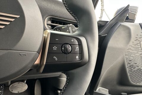 Mini Hatch 1.5T [154] C CLASSIC 23