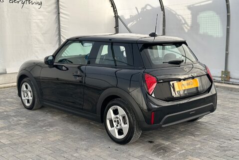 Mini Hatch 1.5T [154] C CLASSIC 8