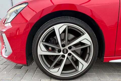 Audi A3 S3 TFSI QUATTRO 10