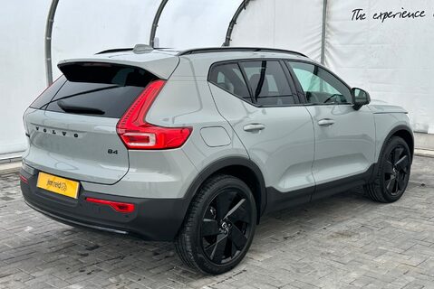 Volvo XC40 MHEV B4 2.0T [190] PLUS BLACK EDITION 15