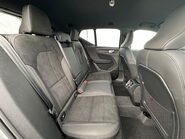 Volvo XC40 MHEV B4 2.0T [190] PLUS BLACK EDITION 21