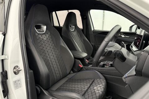 Volkswagen Tiguan R-LINE 1.5eTSI [150] DSG 15