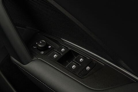 Volkswagen Tiguan R-LINE 1.5eTSI [150] DSG 41