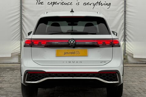 Volkswagen Tiguan R-LINE 1.5eTSI [150] DSG 17