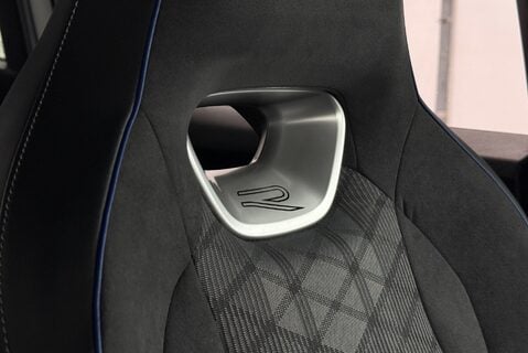 Volkswagen Tiguan R-LINE 1.5eTSI [150] DSG 42