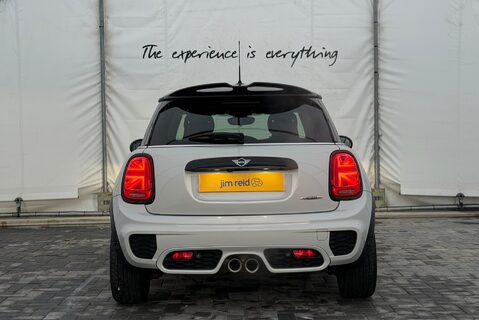Mini Hatch 2.0T [228] JOHN COOPER WORKS 3DR Auto 6