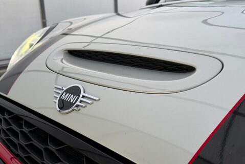 Mini Hatch 2.0T [228] JOHN COOPER WORKS 3DR Auto 17