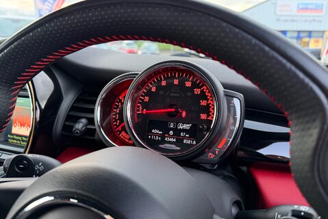 Mini Hatch 2.0T [228] JOHN COOPER WORKS 3DR Auto 30