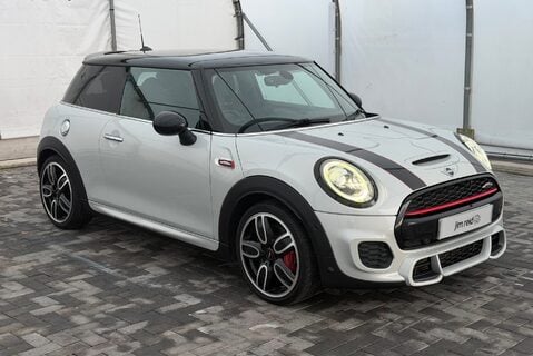 Mini Hatch 2.0T [228] JOHN COOPER WORKS 3DR Auto 4