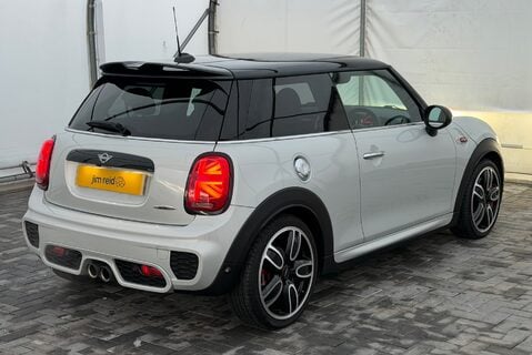 Mini Hatch 2.0T [228] JOHN COOPER WORKS 3DR Auto 7